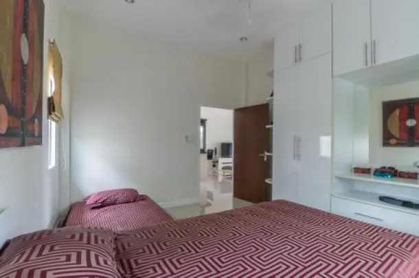 AVE 88 GOLD 1 : 2 Bed Pool Villa 4