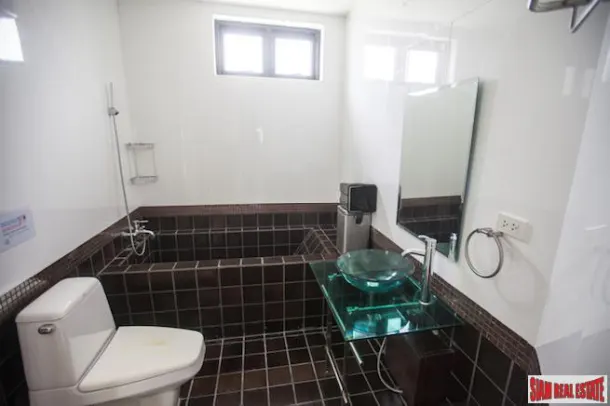 Large Three Bedroom Pool Villa in a Boutique Resort Atmosphere, Na Jomtien 2