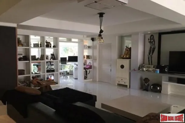 President Park Sukhumvit - Spacious Three Bedroom + Study Pet Friendly Family Condo Near BTS Phrom Phong 2
