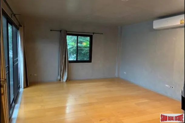 Noble Tara Town in Town - Large Three Bedroom Two Storey House with Nice Garden for Sale in Ekkamai 2