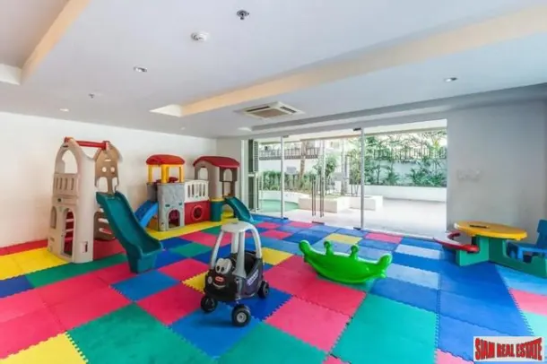 Double Trees Thonglor 25 - Excellent Value, Great Location, Large Two Bedroom Condo for Rent 4