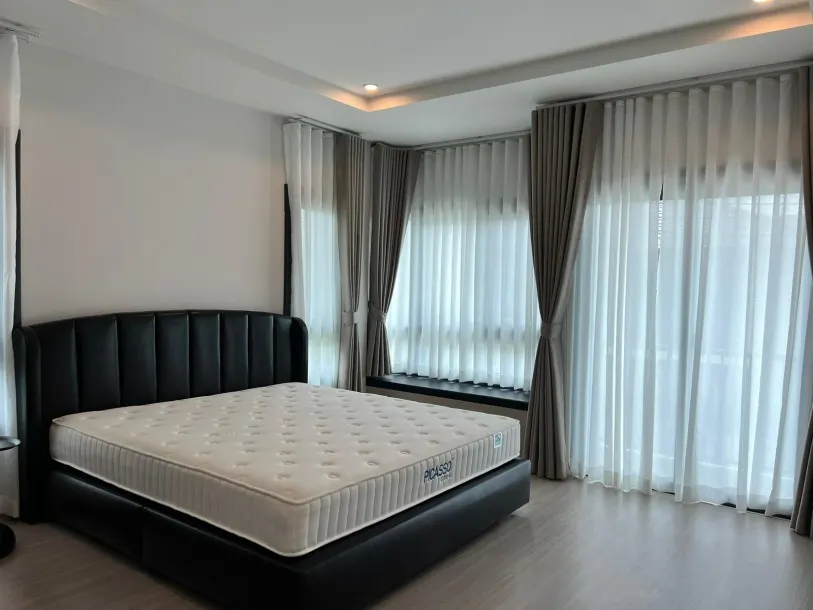 Stunning 4-Bedroom, 3-Bathroom Home for Rent at Supalai Lake Ville Phuket, Koh Keaw 2
