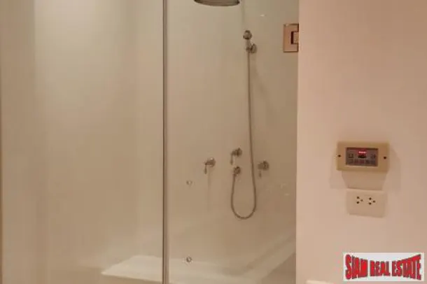 Luxurious Three Bedroom Pool Villa in Chiang Mai 3