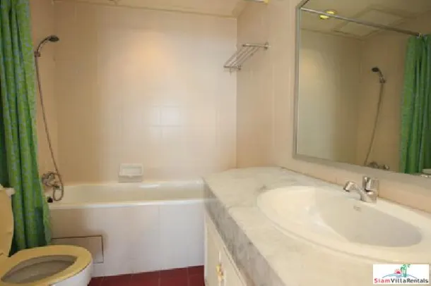 Beachfront Condo in Jomtien pattaya 2