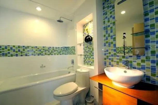 Two Bedroom Condo in the Best Neighborhood BKK has to offer, Rajadamri 3
