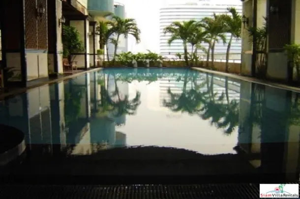 LAS COLINAS ASOKE - Extra Large Deluxe One Bedroom in the Sukhumvit Asoke Area of Bangkok 2