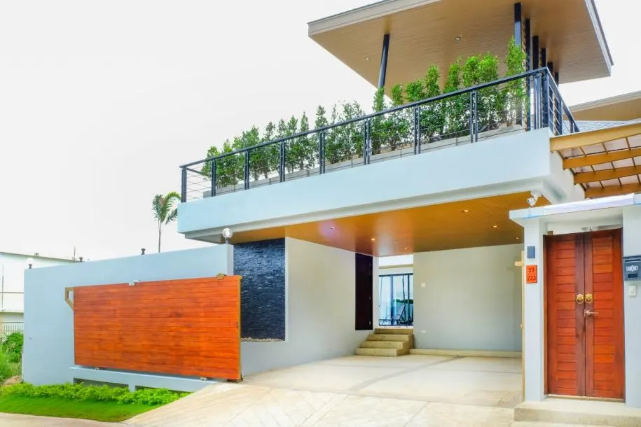 Large Two Storey Three Bedroom Private Pool Villa for Rent in a Great Saiyuan Rawai Location 4