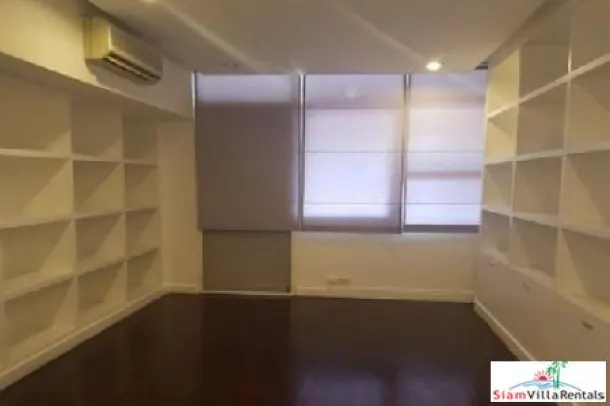 Siri Wireless Apartment - Modern Living in the Heart of the City in this Four Bedroom Lumphini Apartment for Rent 3