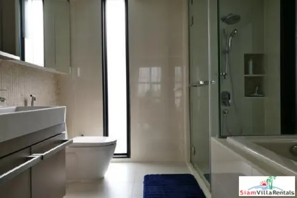 Mode Sukhumvit 61 - Luxury Two Bedroom Condo Close to Ekkamai BTS 2
