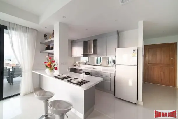 Surin Sabai 2 - Modern Three Bedroom Penthouse with Private Pool for Rent 4