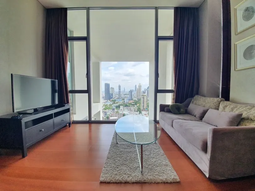 The Sukhothai Residences - Luxury Three Bedroom Condo for Rent Close to Lumphini Park 3