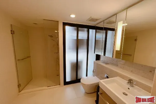 MODE Sukhumvit 61 - 1 Bedroom and 1 Bathroom, 54 Sqm, Ekkamai 4