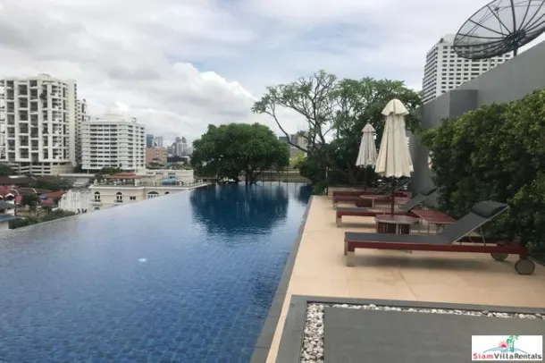 Siri On 8 - Convenient and Modern One Bedroom Condo for Rent only 420 M. to BTS Nana 3