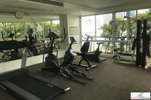 Siri On 8 - Convenient and Modern One Bedroom Condo for Rent only 420 M. to BTS Nana 2