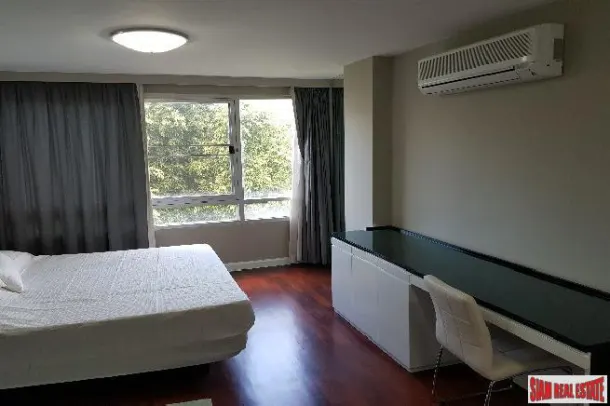 49 Plus Condo - Three Bedroom Condo with Garden and Pool Views on Sukhumvit 49 4