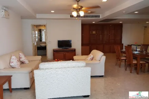Nusasiri Grand - Three Bedroom Condo with Direct Access to Ekkamai BTS 4