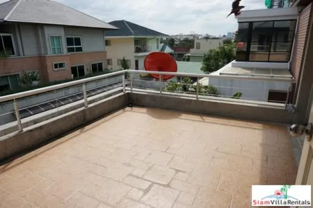 Baan Issara Rama 9 - Beautiful 5 bed House for Rent in Secured Compound Behind Ramkamhaeng Uni. 3