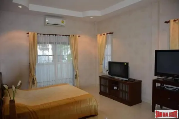 Hot Sale! Beautiful House with Beautiful Garden 2