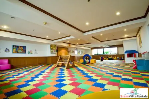 G.M. Tower - Spacious Three Bedroom Unit Pet friendly in Sukhumvit 20 with big Balconies 2