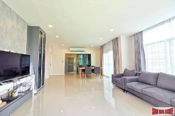 Setthasiri Pattanakarn - 4 Bedrooms, 3 Bathrooms, 194 sqm, 2 Storeys, On Nut 4