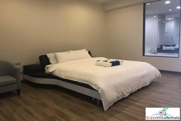 2 Bedrooms Absolute Beachfront Condominium with Full Panoramic Ocean View. 2
