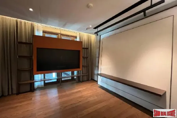 Windshell Naradhiwas - Luxury Condo with Abundant Natural Light and Spacious Living, Sathon 2