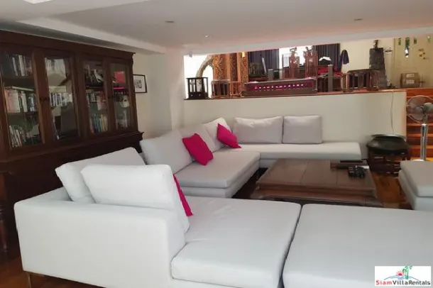 Family-Style Townhouse with Five Bedrooms in the Center of the City, Phrom Phong 3