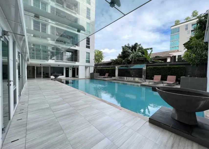 Maestro 39 I Elegant 2 Bed 2 Bath with City View in Sukhumvit 39 2