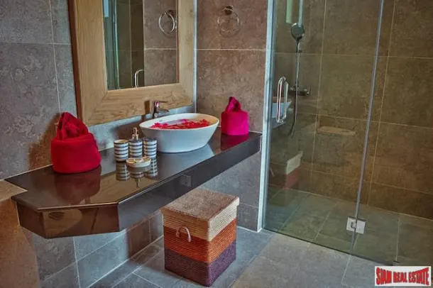 Exclusive, Ultra-Modern Six-Bedroom Sea View Pool Villa for Sale in Bang Tao 4