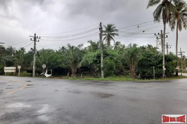 Exceptional 2 Rai Land Plot on Easy Accessible Corner Lot in Had Yao, Krabi 4