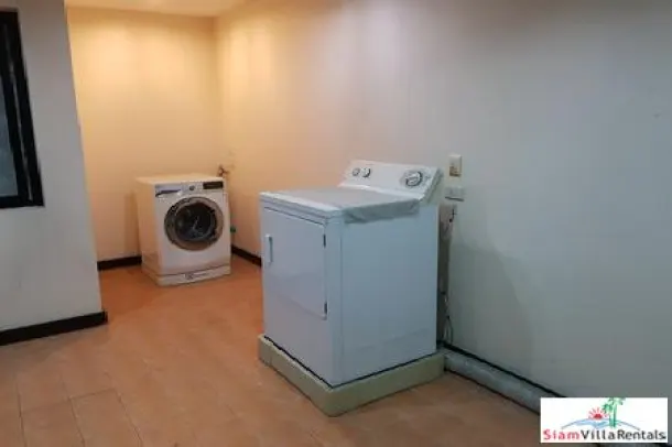 Patsara Garden Thonglor 20 - Luxurious and Spacious Three Storey House with Private Pool 2