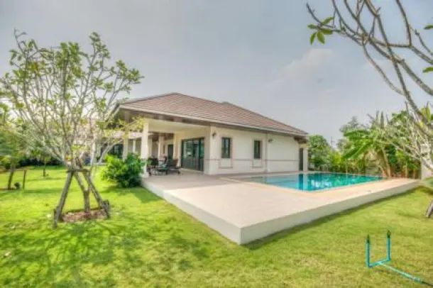 3-bed Villa for sale in Hin Lek Fai & West Hills — 3-bedroom villa · Hin Lek Fai & West Hills