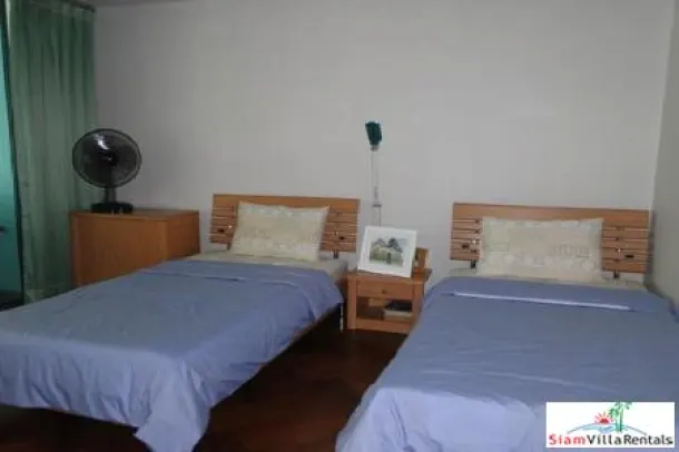 2 Bedrooms condominium on the beach for rent 3