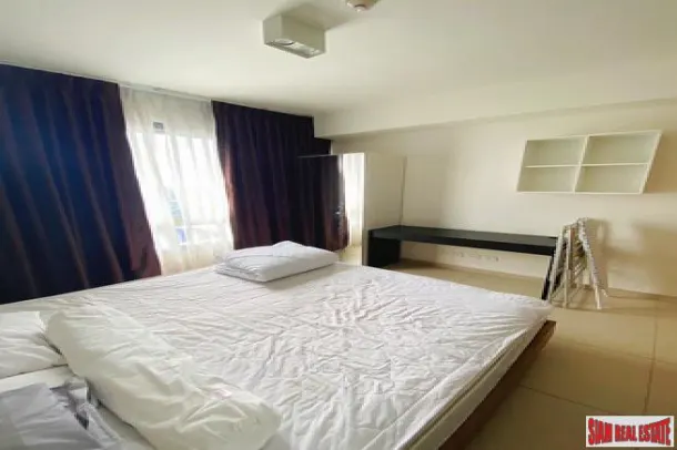 The Lofts Ekkamai - 1 Bedroom and 50 sqm, Phra Khanong Nuea, Ekkamai 2