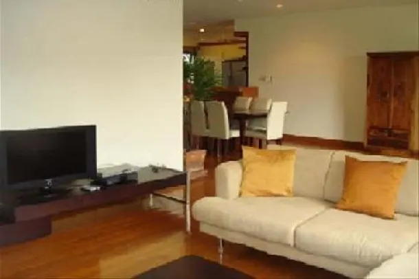 Baan Tynain - Brand New Three Bedroom Luxury Condo Close to BTS Station Aree 4