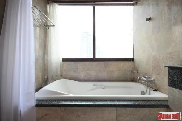 Lake Avenue - 2 Bedrooms and 113 Sqm., Sukhumvit 16, Asok 3