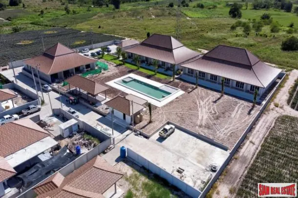 2-bed Townhouse for sale in South Hua Hin (Soi 88-112) — 2-bedroom townhouse · South Hua Hin (Soi 88-112)