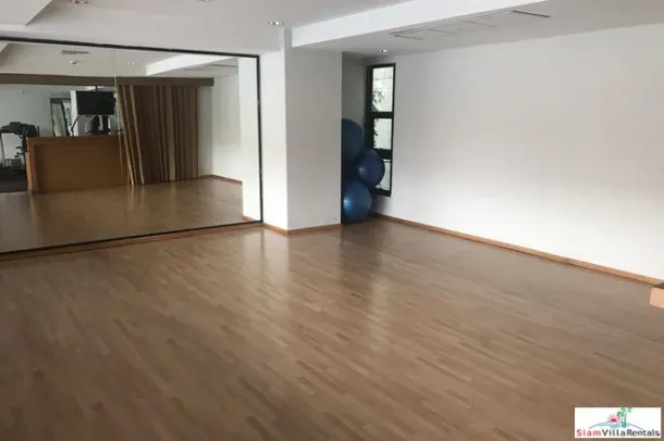 Extra Large Pet Friendly Three Bedroom Condos for Rent in Asok 3