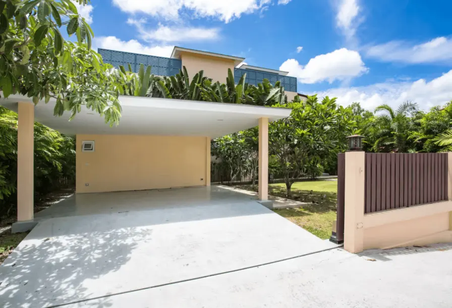 Sea View 4-Bedroom Pool Villa for Rent in Chalong 3