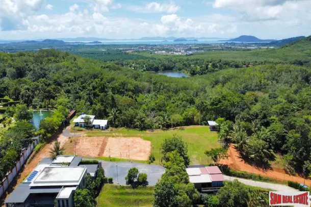New Ultra Luxury Pool Villa Project with Many Extras for Sale in Cherng Talay 2