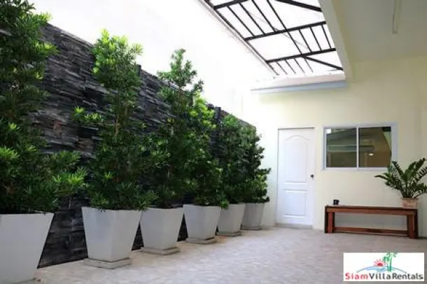 Swasdi Mansion - Two Bedroom Ground Floor Pet Friendly Condo with Nice Terrace for Rent on Sukhumvit 31 4
