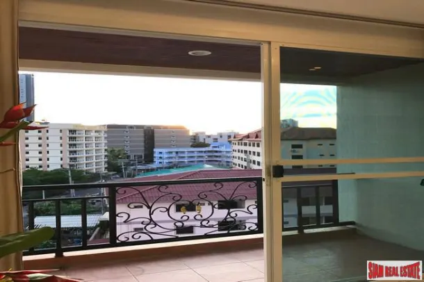 Large 2 bedrooms in the central of Pattaya for sale - Pattaya city 4