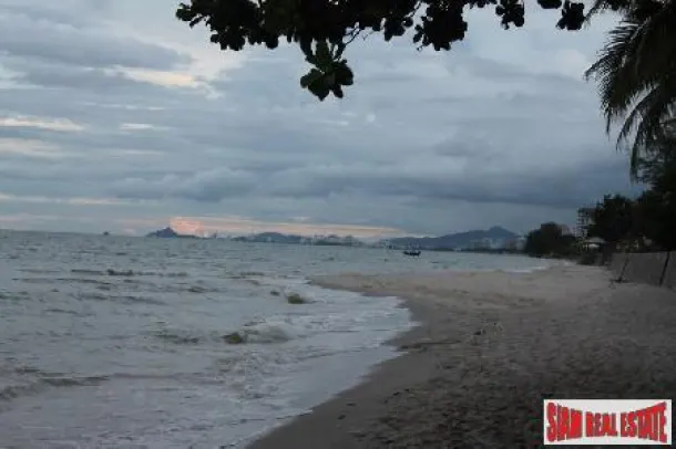 Land for sale only 200 meter to the beach. 2