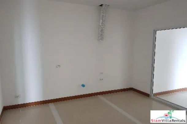 Supalai Prima Riva - Luxurious and Very Spacious Four Bedroom with Fantastic Chao Phaya River Views in Chong Nonsi 2