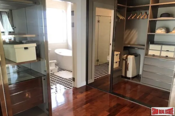 Fantasia Villa 4 - Extra Large Four Bedroom Family House for Rent in a Small Private Estate - Pet Friendly 4