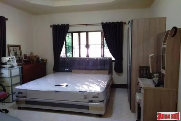 Inthara Chitchai Village - Three Bedroom House on Large Green Land Plot for Sale in Doi Saket 2