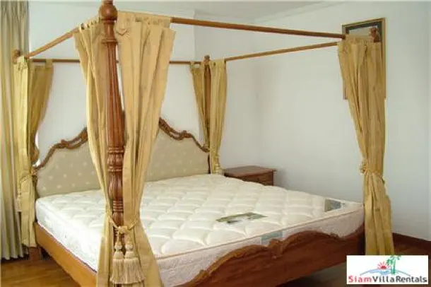 Baan Siri Sukhumvit 13 - Nice Three Bedroom Condo for a Good Price at Asoke BTS 2