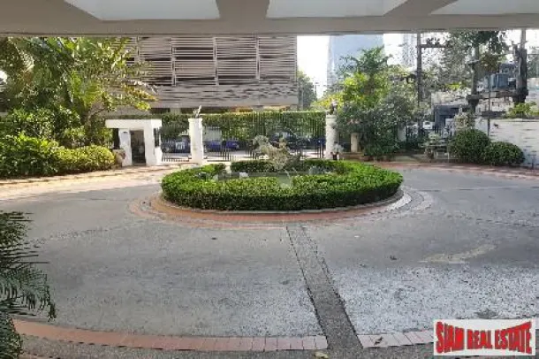 Moon Tower- Spacious Three Bedroom Duplex for Rent in Thong Lo 3