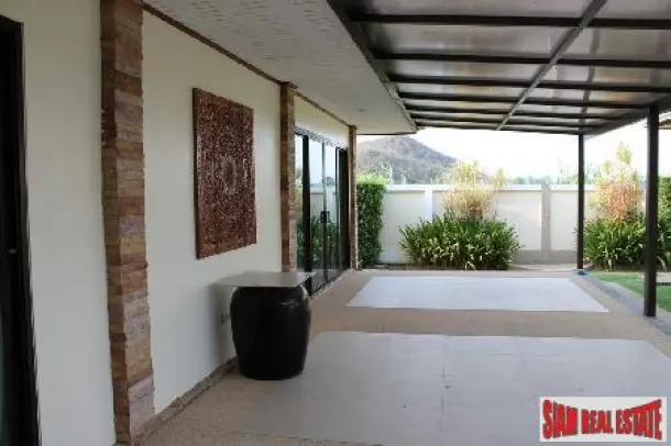 3 bedrooms villa with private swimming pool for sale in Hua Hin 2