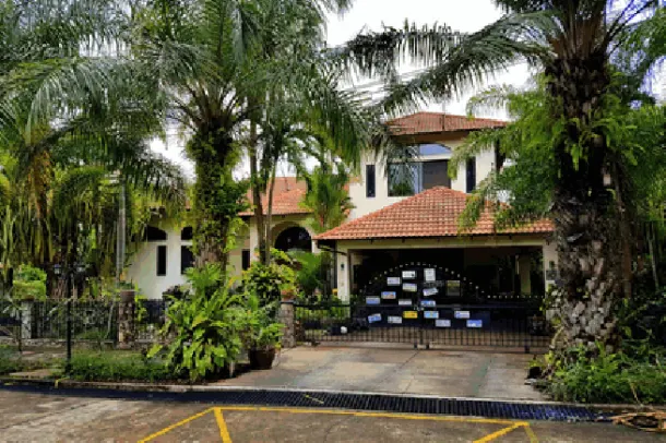 4-bed House for sale in South Pattaya — 4-bedroom house · South Pattaya